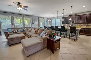 3867 Wind Dancer Cir, Saint Cloud, FL 34772 - Photo 4