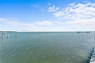 7310 Sunshine Skyway Ln S, Saint Petersburg, FL 33711 - Photo 36