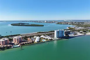 7310 Sunshine Skyway Ln S, Saint Petersburg, FL 33711 - Photo 2