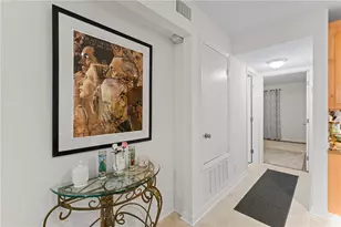 7310 Sunshine Skyway Ln S, Saint Petersburg, FL 33711 - Photo 16