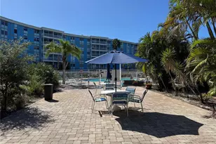 3315 58th Ave S, Saint Petersburg, FL 33712 - Photo 18