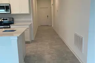 612 Daring Dr, Davenport, FL 33837 - Photo 2