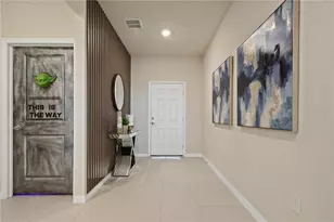 2176 Lelani Cir, Davenport, FL 33897 - Photo 8