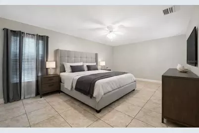 608 Masters Avenue, Wildwood, FL 34785 - Photo 4
