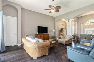 36806 Winfield Ct, Grand Island, FL 32735 - Photo 4