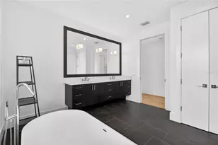 911 Golfview St, Orlando, FL 32804 - Photo 22