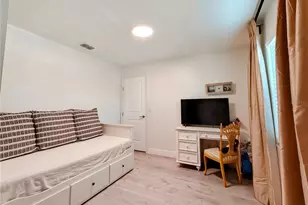 49 W Marbrisa Way, Kissimmee, FL 34743 - Photo 8