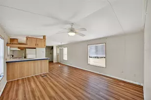 7405 Bonnie Lake Rd, Brooksville, FL 34601 - Photo 4