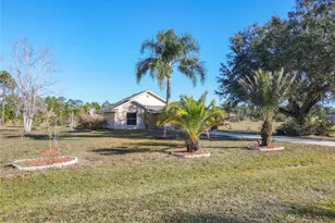 2850 Poinciana Dr, Indian Lake Estates, FL 33855 - Photo 8