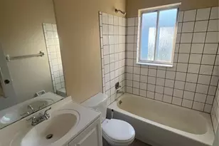 351 Hidden Lake Dr, Sanford, FL 32773 - Photo 10