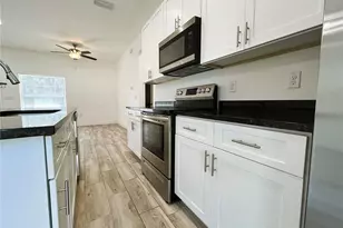 1025 37th St, Orlando, FL 32805 - Photo 8