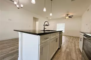 1025 37th St, Orlando, FL 32805 - Photo 10