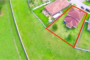 2269 Bella Luna Cir, Lakeland, FL 33810 - Photo 26