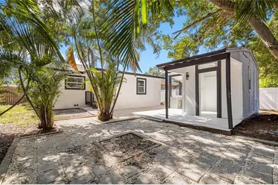 3135 33rd Avenue N, Saint Petersburg, FL 33713 - Photo 8