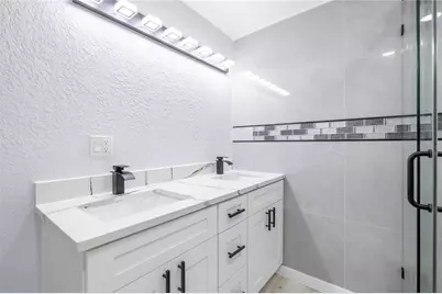 3135 33rd Avenue N, Saint Petersburg, FL 33713 - Photo 18