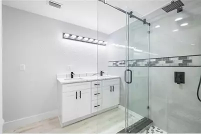 3135 33rd Avenue N, Saint Petersburg, FL 33713 - Photo 20