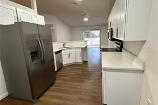 703 Flagstone St, Haines City, FL 33844 - Photo 4