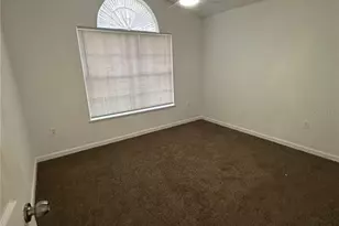 703 Flagstone St, Haines City, FL 33844 - Photo 8