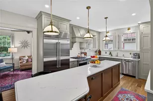 1226 Golden Ln, Orlando, FL 32804 - Photo 8