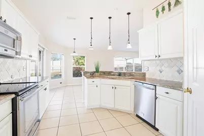 10809 Vineyard Court, Clermont, FL 34711 - Photo 12