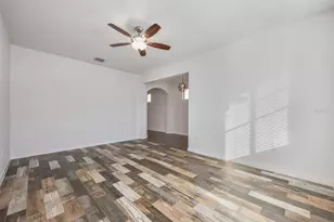 10111 Tierra Bella Dr, Orlando, FL 32825 - Photo 4