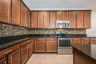 10111 Tierra Bella Dr, Orlando, FL 32825 - Photo 6