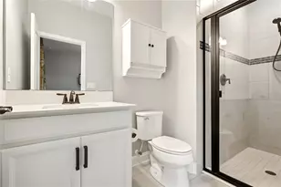 2393 Panoramic Cir, Apopka, FL 32703 - Photo 10