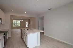 1390 Mount Royal Dr, Saint Cloud, FL 34771 - Photo 4