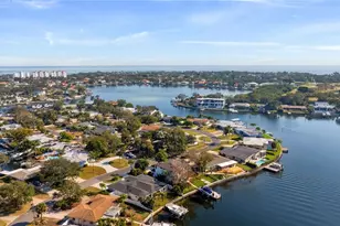 3598 10th St NE, Saint Petersburg, FL 33704 - Photo 44