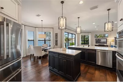 3598 10th Street NE, Saint Petersburg, FL 33704 - Photo 14