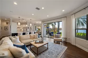 3598 10th St NE, Saint Petersburg, FL 33704 - Photo 10