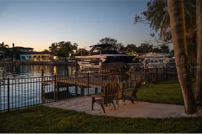 3598 10th Street NE, Saint Petersburg, FL 33704 - Photo 36