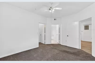 5542 Metrowest Boulevard #7-112, Orlando, FL 32811 - Photo 16