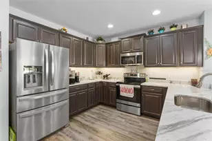 9685 Early Loop, Groveland, FL 34736 - Photo 18