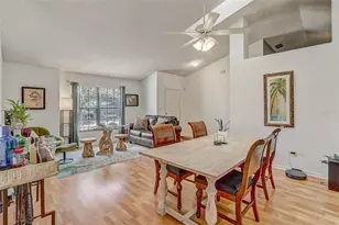 10400 Hunters Trail Ct, Orlando, FL 32817 - Photo 6