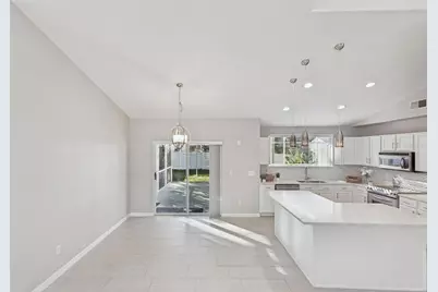 10948 Dearden Circle, Orlando, FL 32817 - Photo 16