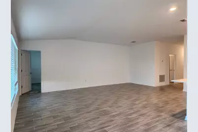 5411 Preserve Boulevard, Saint Cloud, FL 34772 - Photo 4