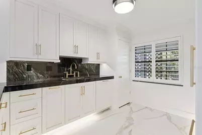 100 S Interlachen Avenue #404, Winter Park, FL 32789 - Photo 12