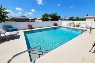 4 Golfview Rd, Rotonda West, FL 33947 - Photo 1