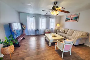 4 Golfview Rd, Rotonda West, FL 33947 - Photo 6
