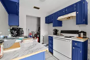 2628 SW 31st Pl, Gainesville, FL 32608 - Photo 16