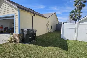 653 Koala Ct, Kissimmee, FL 34759 - Photo 4