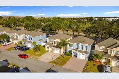 1271 Sandestin Way, Orlando, FL 32824 - Photo 4