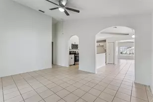 905 Woodsong Way, Clermont, FL 34714 - Photo 10
