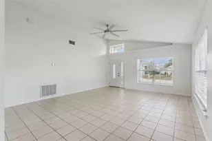 905 Woodsong Way, Clermont, FL 34714 - Photo 6