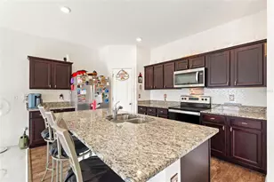 3891 Spruce Creek Dr, Lakeland, FL 33811 - Photo 12