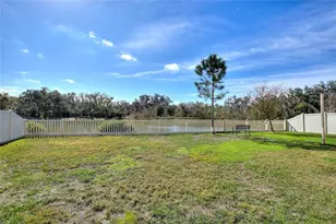 3891 Spruce Creek Dr, Lakeland, FL 33811 - Photo 10