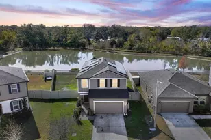 3891 Spruce Creek Dr, Lakeland, FL 33811 - Photo 1