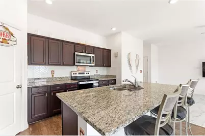 3891 Spruce Creek Drive, Lakeland, FL 33811 - Photo 4