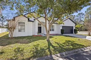 411 Boxwood Dr, Davenport, FL 33837 - Photo 4